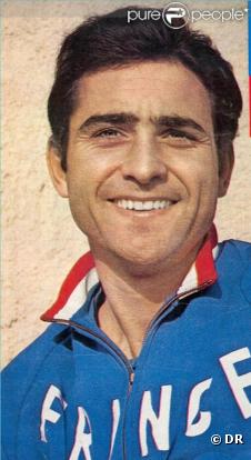 Jean Baeza, ancienne gloire de l'OL sous les couleurs duquel il défendit à l'époque de Guy Lacombe et Raymond Domenech, est décédé en février 2011 à l'âge de 68 ans.