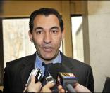 Georges El Assidi et son avocate Me Hélène Bureau-Merlet au tribunal de grande instance de Créteil, le 22 février 2011