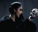 Natalia Kills, la bomba latina anglaise de l'électropop, est totalement armée pour réussir son offensive de charme sur la scène musicale, avec l'album  Perfectionnist  et le single  Mirrors .