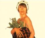 Annie Girardot dans Elle boit pas, elle fume pas, elle drague pas, mais... elle cause  