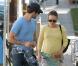 Natalie Portman, enceinte, et son fiancée Benjamin Millepied, vont déjeuner à West Hollywood, à Los Angeles, le 28 février 2011.