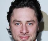 Zach Braff, J.D Dorian dans Scrubs.  
