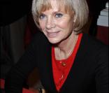 Elisabeth Guigou au Salon du Livre, à Paris, le week-end du 19 et 20 mars 2011.