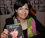 Anne Hidalgo au Salon du Livre, à Paris, le week-end du 19 et 20 mars 2011.