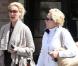 Katherine Heigl se promène avec sa mère Nancy Heigl à Los Angeles le 25 mars 2011