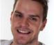 Matthew Raymond-Barker est qualifié pour la phase finale de  X Factor .
