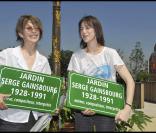 Jane Birkin et Charlotte Gainsbourg, Paris, le 8 juillet 2010.