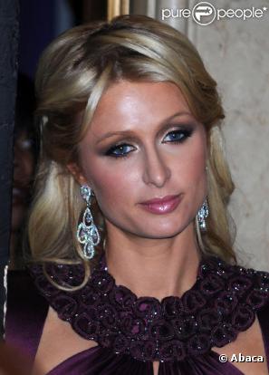 Paris Hilton à la soirée Oxygen Media's 2011 à New York le 4 avril 2011 