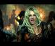 Britney Spears dans son clip  Till the world ends .