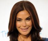 Teri Hatcher était présente lors de la journée de charité organisée à Wisteria Lane afin de récolter des dons pour la recherche sur la mucoviscidose, le 16 avril dernier.