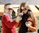 Sofia Vergara fait du shopping avec des amis dans West Hollywood le 10 avril 2011