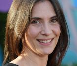 Géraldine Pailhas est un véritable appât pour Guillaume Canet dans <em>Espion(s)</em>, ce soir à 21h sur CinéCinéma Frissons. Ici à DisneyLand le 2 avril dernier<br />