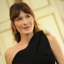 Carla Bruni-Sarkozy enceinte : Elle est dans son troisième mois de grossesse...