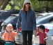 Marcia Cross est aux anges entourée de ses jumelles. Avril 2011
