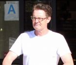 Kyle MacLachlan fait ses courses à Los Angeles le 16 avril 2011