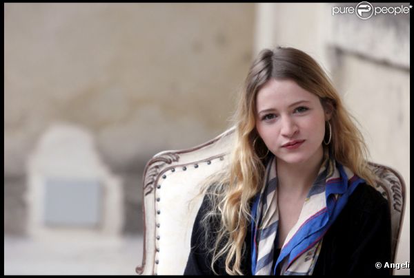 Christa Theret, à la présentation du film Le Village des Ombres, à Sarlat, en novembre 2010.