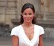 Pippa Middleton à l'Abbaye de Westminster à l'occasion du mariage de sa soeur Kate avec le Prince William, le 29 avril 2011. Elle porte une robe Sarah Burton pour Alexander McQueen comme sa soeur aînée.