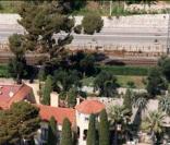 La propriété de Bono à Eze
