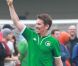 Ethan Hawke : en footballeur sexy, il rend accro son épouse enceinte !