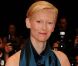 Tilda Swinton radieuse pour la présentation officielle de We need to talk about Kevin , dans le cadre du 64e Festival de Cannes, le 13 mai 2011.