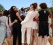 Côté verso : Toute l'équipe du film à l'occasion du photocall de L'Apollonide - souvenirs de la maison close , présenté dans le cadre du 64e Festival de Cannes, le 16 mai 2011.