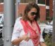 Jessica Alba en balade à Hollywood le 16 mai 2011