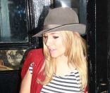 Sienna Miller, à Londres, le 16 avril 2011.