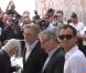 Robert de Niro et son jury dégustent l'aïoli offert par le maire de Cannes, le 20 mai 2011. Thierry Frémaux, délégué général du festival.