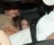 Tom Cruise a passé une délicieuse soirée avec les deux femmes de sa vie, Kate et Suri. Miami, 16 mai 2011