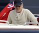 Steven Spielberg passe un beau moment en famille sur son yacht au large de Cannes le 13 mai 2011