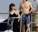 Steven Spielberg passe un beau moment en famille sur son yacht au large de Cannes le 13 mai 2011