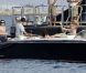 Steven Spielberg passe un beau moment en famille sur son yacht au large de Cannes le 13 mai 2011