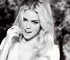 Mai 2011 : Kate Upton, 18 ans, ensorcelante et à la limite de l'indécence dans une nouvelle campagne pour la lingerie Guess...