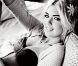 Mai 2011 : Kate Upton, 18 ans, ensorcelante et à la limite de l'indécence dans une nouvelle campagne pour la lingerie Guess...