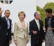 Barack et Michelle Obama accueillis à Dublin par la présidente Mary McAleese et son époux, le 23 mai 2011.