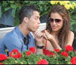 Cristiano Ronaldo et Irina Shayk assistent à la finale de l'Open de Madrid, en mai 2011.