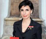 Rachida Dati a été promue lundi 30 mai à Rome, commandeur dans l\'ordre de François Ier. La distinction lui a été remise par le prince Charles de Bourbon-Siciles, duc de Castro.