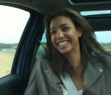  
 Chloé Mortaud dans l'émission  Fast Club  du samedi 9 avril 2011 sur W9. 
 