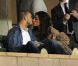 Le joueur de l'Inter de Milan Wesley Sneijer et sa femme assistent au match de David Beckham avec les Galaxy contre D.C. United, à Los Angeles, le 3 juin 2011.