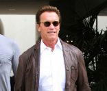 Arnold Schwarzenegger fait du shopping à Beverly Hills, le 4 juin 2011.