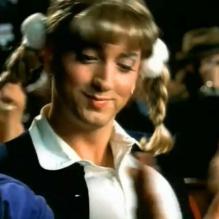 Eminem en Britney Spears dans<em> The Real Slim Shady</em> en 2000.