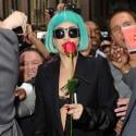 Lady Gaga : Presque sobre pour rencontrer ses fans... avant son arrivée à Paris!