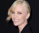 Charlize Theron est rayonnante pour la soirée Dior organisée en son honneur le 8 juin à New York.  