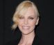 Charlize Theron éblouit toujours par sa beauté. New York, 8 juin 2011 