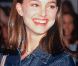 Natalie Portman en 2001 est devenue une jeune fille discrète et radieuse 