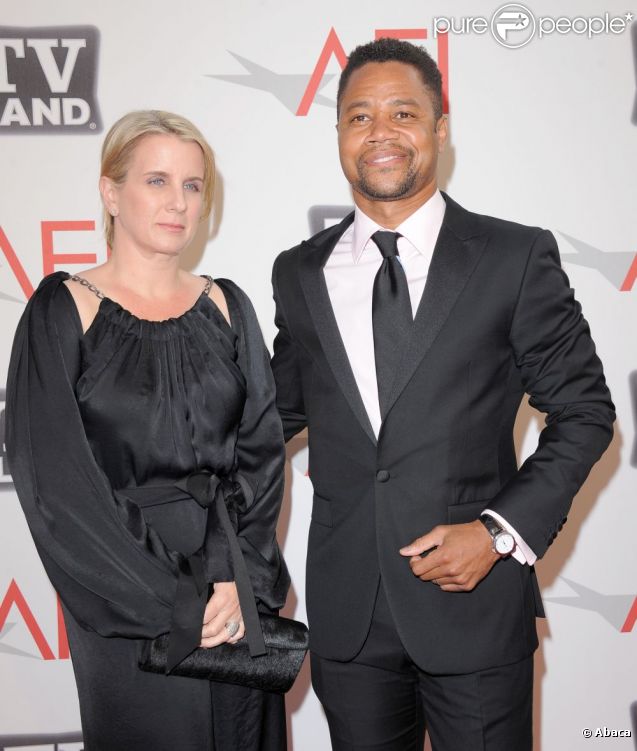 Cuba Gooding Jr. et sa femme lors de la soirée de gala en hommage à Morgan Freeman, dans le cadre du 39e AFI, aux studios de Sony Pictures, à Los Angeles, le 9 juin 2011.