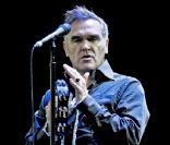 Morrissey lors du Festival de Glastonbury, en Angleterre, le 24 juin 2011.