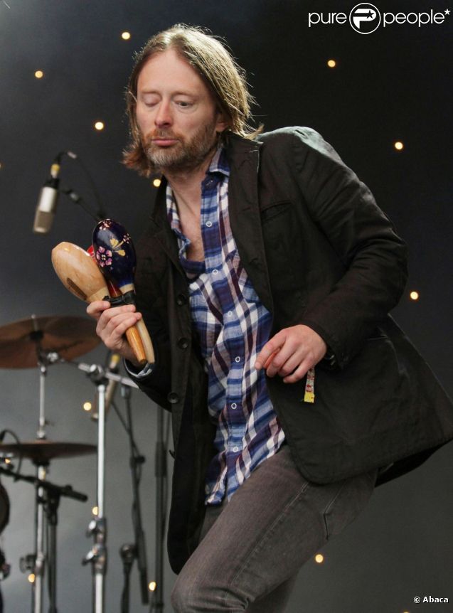 Thom Yorke et Radiohead lors du Festival de Glastonbury, en Angleterre, le 24 juin 2011.