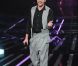 La finale de X Factor a vu la victoire surprise de Matthew Raymond-Barker sur Marina D'Amico. L'Anglais, parti de rien et véritable outsider, s'est imposé à la force du charisme. Ses prestations de la soirée ont confirmé son groove et son énergie, qui ont plus séduit le public que la voix de Marina.