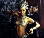 Aaliyah, dans 